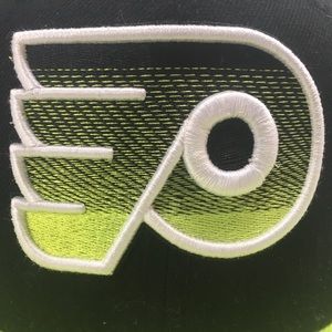 Accessories - New Era NHL Philadelphia Flyers Fitted Hat Accessories - New Era NHL Philadelphia Flyers Fitted Hat